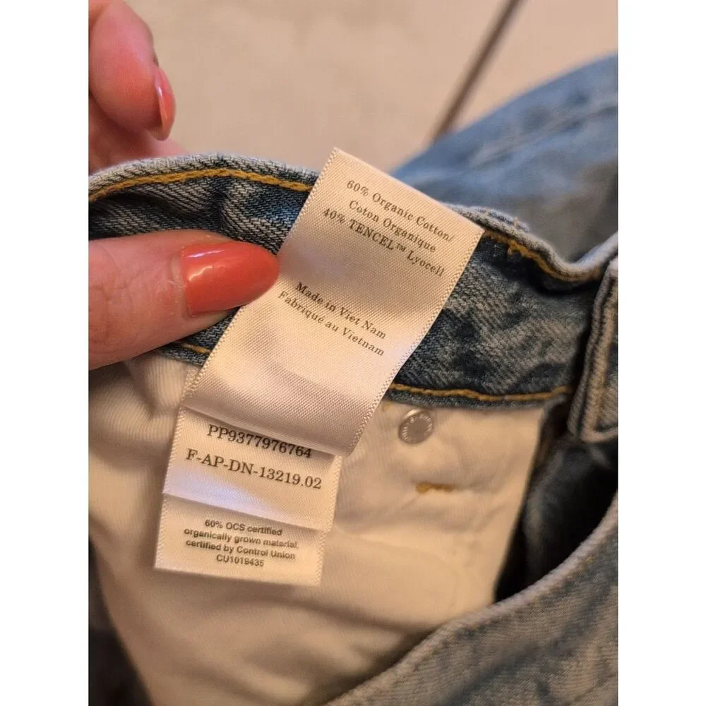 Everlane new tag